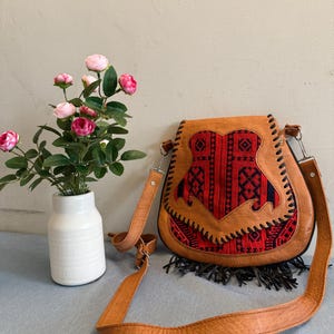 Handmade Shoulder bag, Genuine Leather, Classy/Vintage look