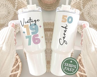 Vaso personalizado para 50 cumpleaños, 40 oz, ideal como regalo de viaje para niña.