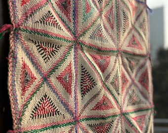 Nakshi Kantha Quilt, handgemachte Vintage Quilt, Bio-Baumwolldecke, antike Kantha Tagesdecke, Neujahrsgeschenk