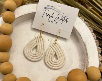 White Speckled dangle Clay Earrings | Neutral clay earrings| Handmade Polymer Clay Earrings| Ivory Clay Earrings| Boho Clay Earrings