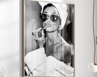 Audrey Hepburn Lippenstift Druck Vintage schwarz weiß Audrey Hepburn Poster Vintage Hollywood Wall Art Fashion Decor Makeup Actress Glam