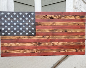Grandi piani di costruzione rustici della bandiera americana