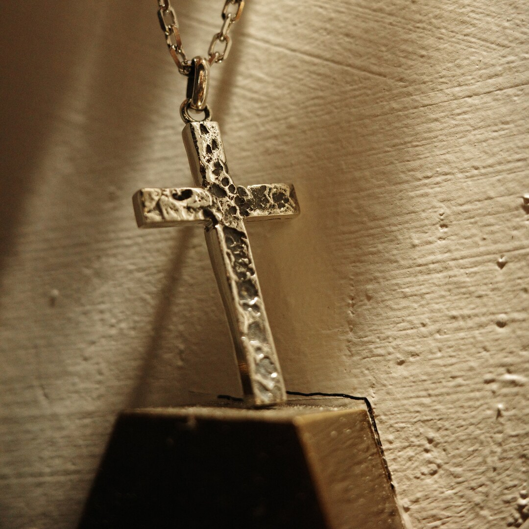 Hammered Texture - 925 Sterling Silver Cross Pendant Necklace Christian ...