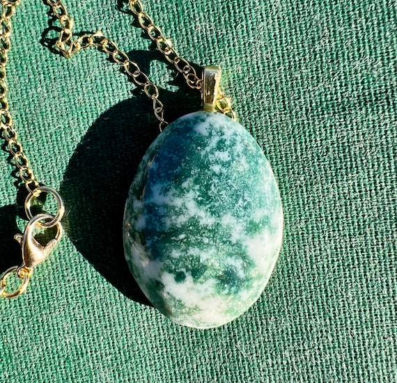 Green Tree Agate2 Pendant Necklace