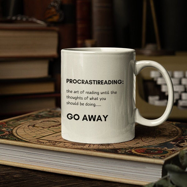 Amantes de los libros Procrastireading taza de café, amor por la lectura taza de té, regalo para ratones de biblioteca, lectores ávidos, bibliotecarios, nerds de libros. Regalo para amantes de la lectura