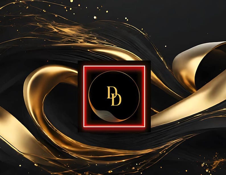 Puede incluir: Dise&ntilde;o abstracto con elementos dorados y negros fluidos. Un marco cuadrado con borde rojo rodea un c&iacute;rculo negro con las letras doradas "DD". El fondo presenta cintas doradas y ondas oscuras y texturizadas.