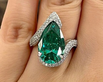 7CT Green Moissanite pear cut engagement ring,celebrity style big large pear moissanite solitaire ring,Cathedral ring,statement wedding ring
