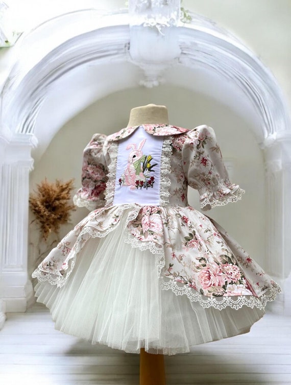 old fashioned easter dresses 20 Cute Easter Dresses to Look Your Sunday Best
