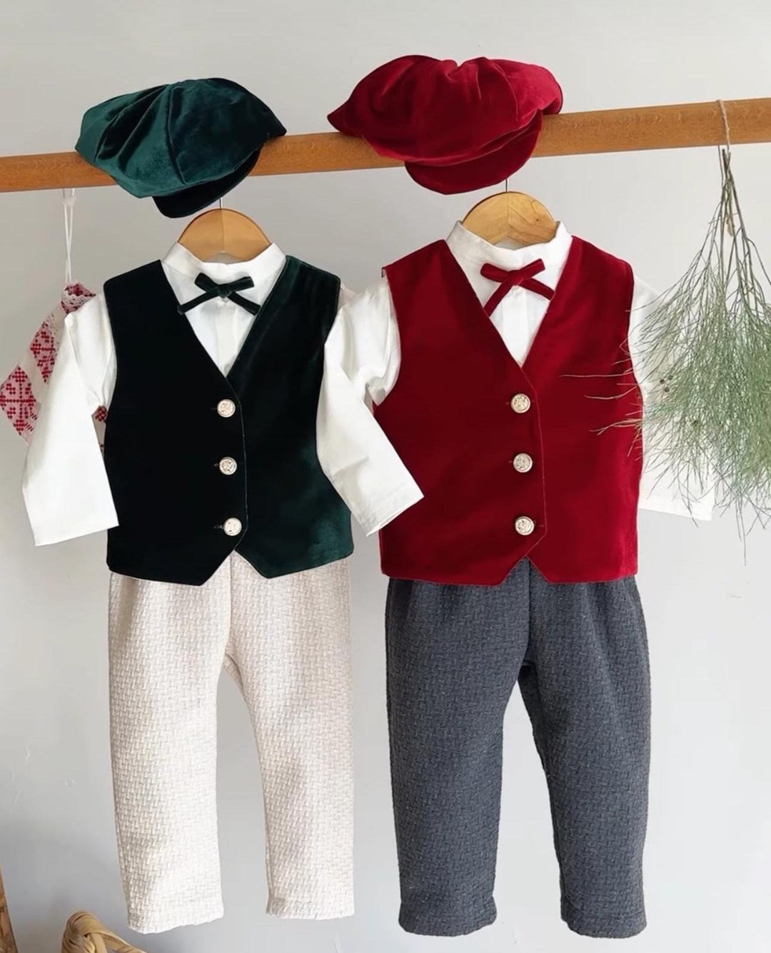 Generisch Costume Bébé Garçon Ensemble Formel Ensemble Barboteuse Manches Courtes Bretelles Short Nœud Papillon Mariage Smoking Tenues Vêtements 11 T, Noir , 12-18 Mois