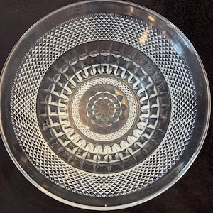 beautiful vintage Italian round glass serving bowl marked Italy. 8 1/2 inches wide 4 inches tall