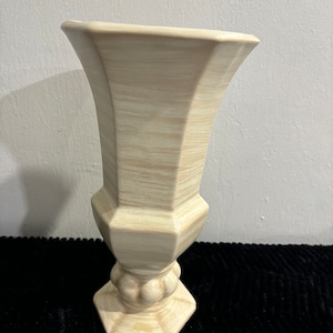 vintage Haeger  vase 13 inches tall