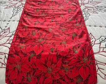 Vintage Christmas quilted reversable poinsettias and stars table runner 73 by 13