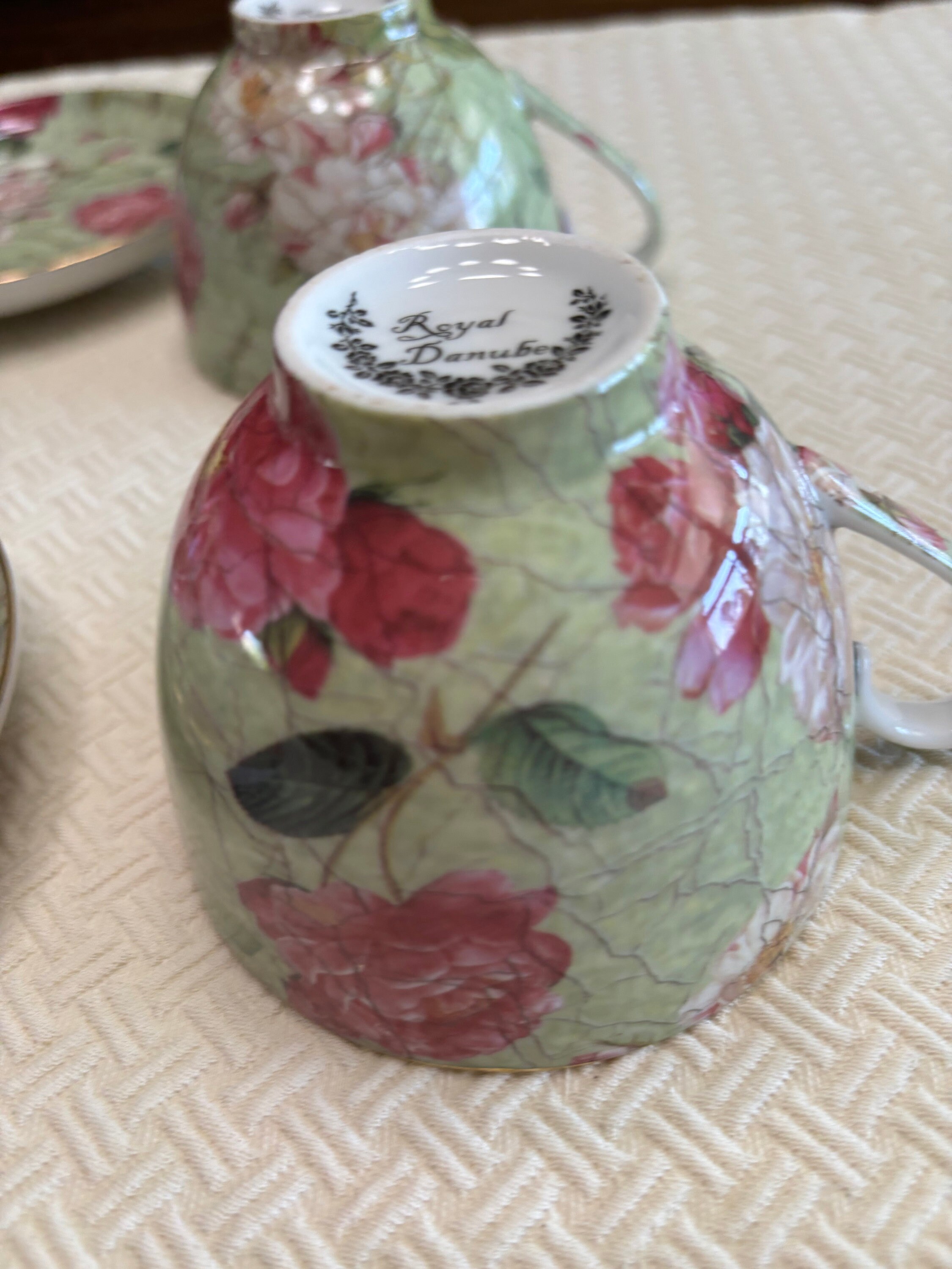 Set of Six Vintage Floral Royal Danube Tea Cups and Saucers. Holds 8 ...