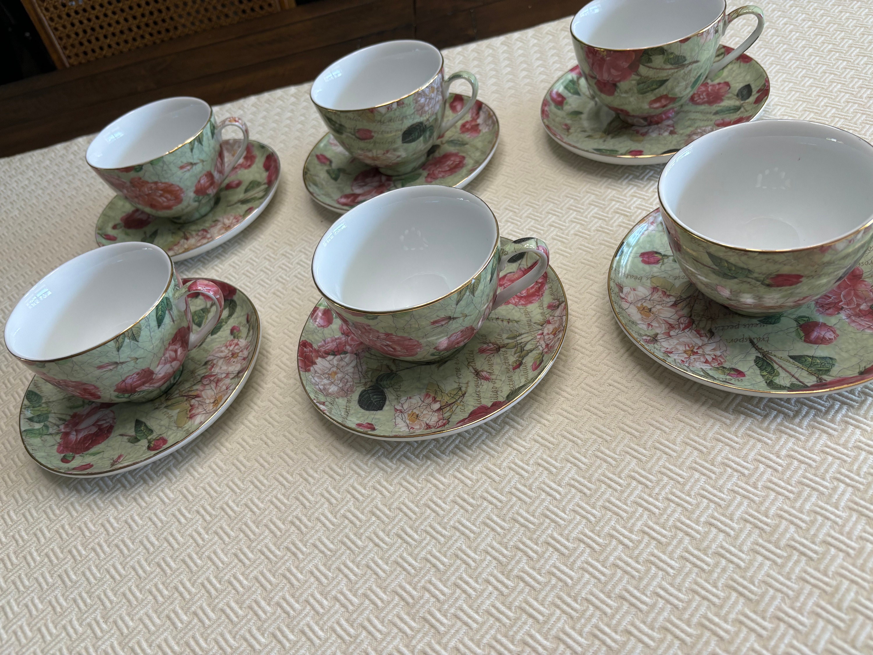 Set of Six Vintage Floral Royal Danube Tea Cups and Saucers. Holds 8 ...