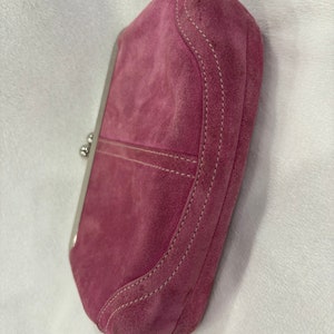 womens pink suede coach wristlet bag zdjęcie 6