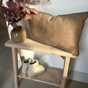 Banc skinny inspiré vintage, banc avec rangement pour chaussures, bois patiné, banc rustique, décoration d'intérieur, banc antique primitif, banc avec étagère