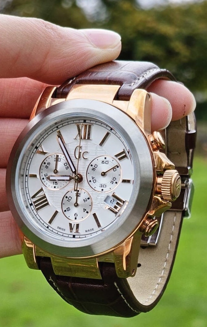 Guess Collection Gc Men Chronograph Watch I41501G1