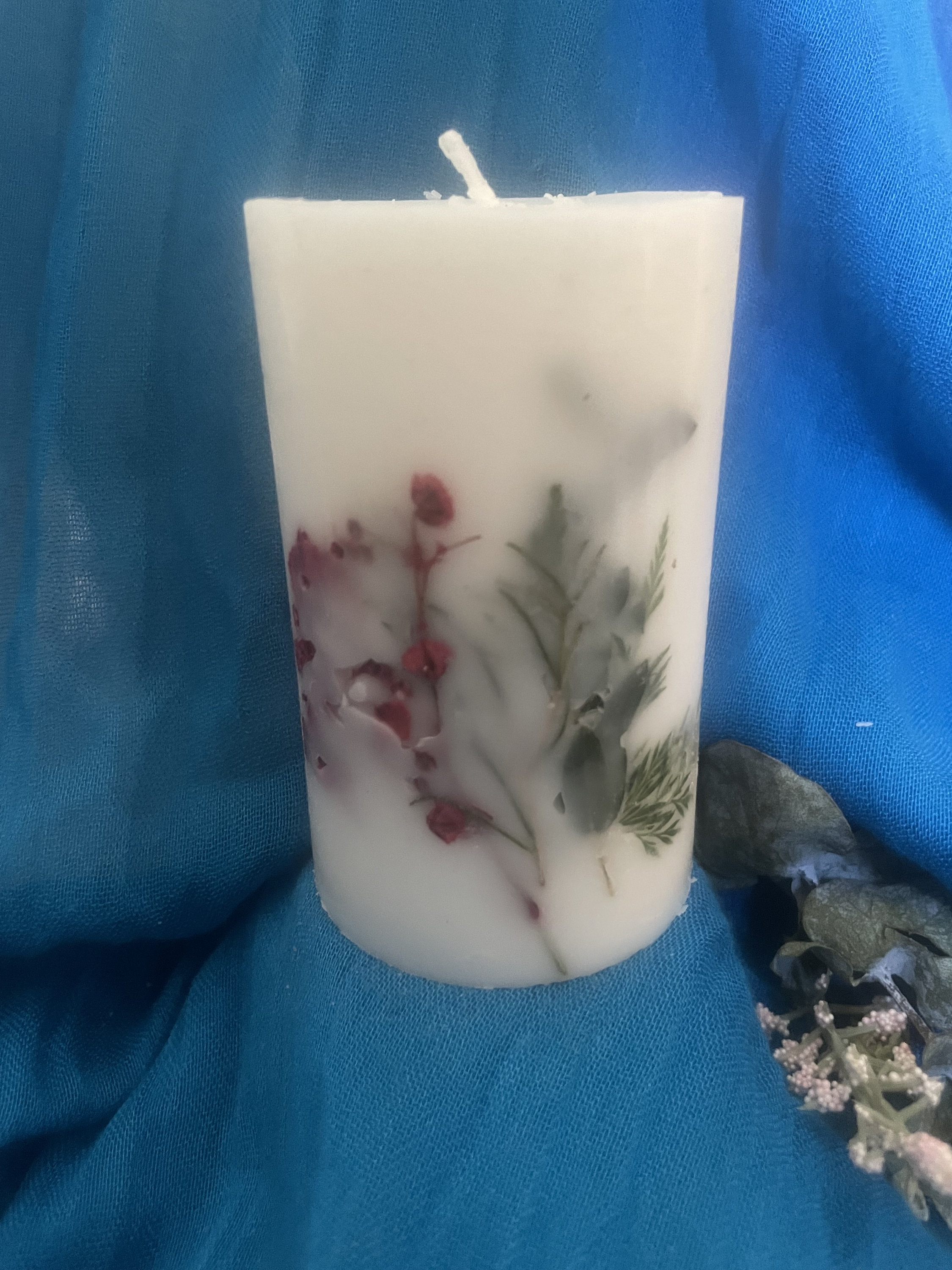 DIY Decoupaged Candle with Dried Flower  Candles crafts, Dried flowers,  Candle decor