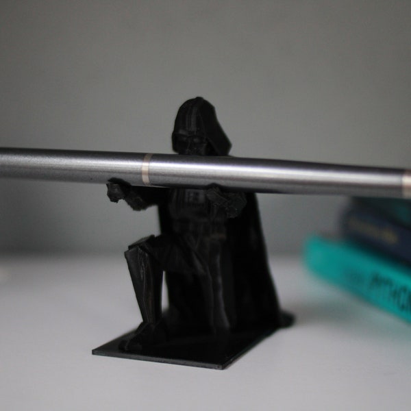 3D Printed Darth Vader Pen Holder - The Dark Side of Desk Organization