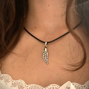 wing pendant necklace