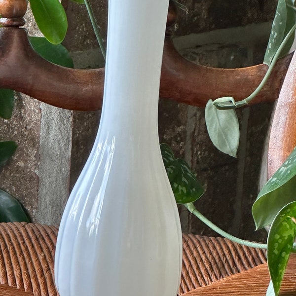 White Bud Vase for flowers by CLG co milk glass vintage ribbed body with scalloped edge