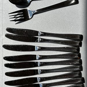 Vintage Oneida Lincoln stainless steel flatware assortment