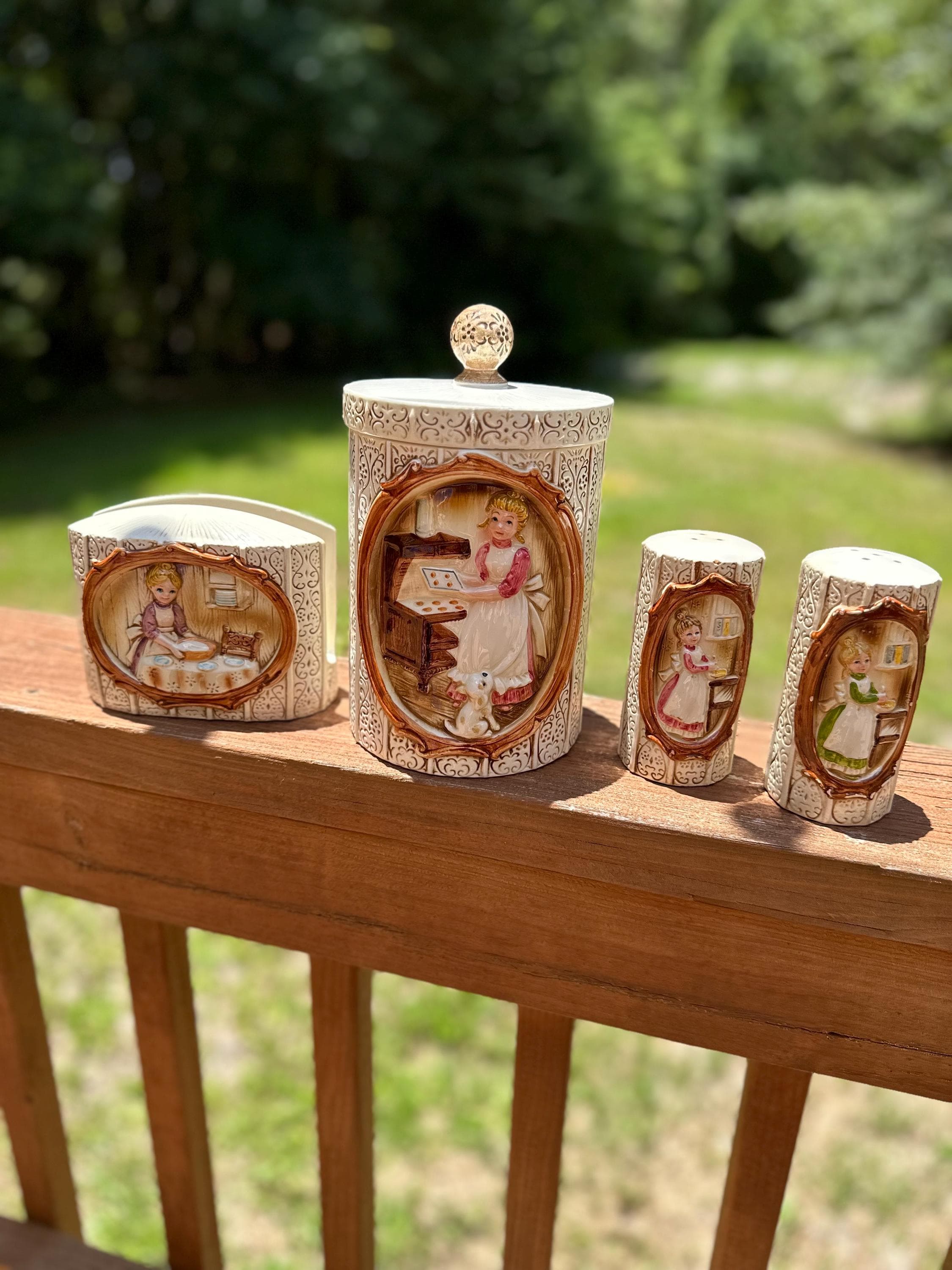 ヴィンテージ　シアーズ　大きめサイズキャニスター　1976 Sears and Roebuck Vintage Canister Set - Etsy