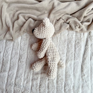 Jr. Bear the Bear Snuggler Crochet pattern, bear pattern, crochet bear pattern zdjęcie 5