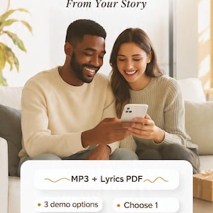 Puede incluir: Imagen de una pareja sonriendo mientras mira un tel&eacute;fono. La imagen tiene el texto "Personalized Song Gift From Your Story". La imagen tambi&eacute;n tiene el texto "MP3 + Lyrics PDF", "3 opciones de demostraci&oacute;n", "Elige 1", "2 resinas en 72", "Elige 1", "Entregado en" y "horas h&aacute;biles".