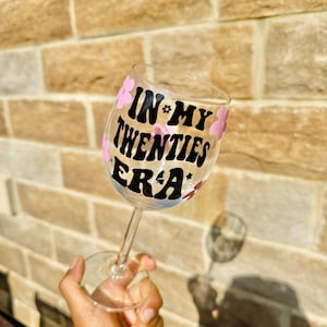Verre à vin de la vingtaine - Cadeaux pour un 20e anniversaire - Cadeau d'anniversaire de luxe pour fille - Souvenir du meilleur ami - Joyeux anniversaire - Santé