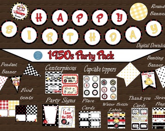 Könnte beinhalten: Ein druckbares Party-Paket der 1950er Jahre mit Retro-Thema. Das Paket enthält eine Vielzahl von druckbaren Artikeln wie Banner, Cupcake-Topper, Essenszelte, Platzkarte und Wasserflaschenetiketten. Die Artikel sind mit einem schwarz-weiß karierten Muster, roten und gelben Punkten und einem Vintage-Auto-Design versehen.