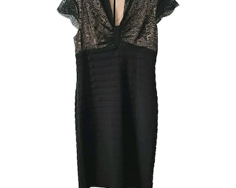 Vestido de cóctel vintage de encaje Adrianna Papell, negro, talla 8, plisado, ajustado, cuello en V, elegante y formal.