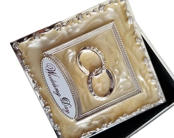 Joyero vintage de metal con perlas para boda, pequeño anillo de joyería de terciopelo color crema y plata