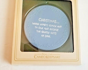 Hallmark Christmas Vintage Cameo Keepsake Ornament Blue White Betsey Clark 1981