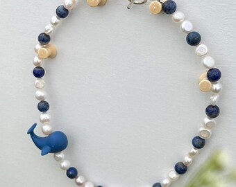 Pearl Necklace Whale with Lapis Lazuli - 41cm Ocean-Inspired Elegant Jewelry, Unique Handcrafted Accessory