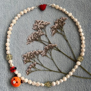 Collier avec breloques ours en perles, collier animal mignon, cadeau unique pour les amoureux des ours, breloque ours fabriqué à la main, bijoux élégants de la faune, breloque ours
