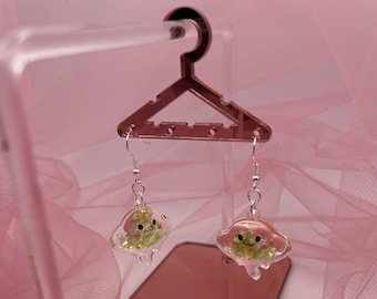 Jellyfish earrings,Sea life jewelry, Aquatic fashion,Lightweight plastic jewelry, Ocean style accessories, Translucent earrings