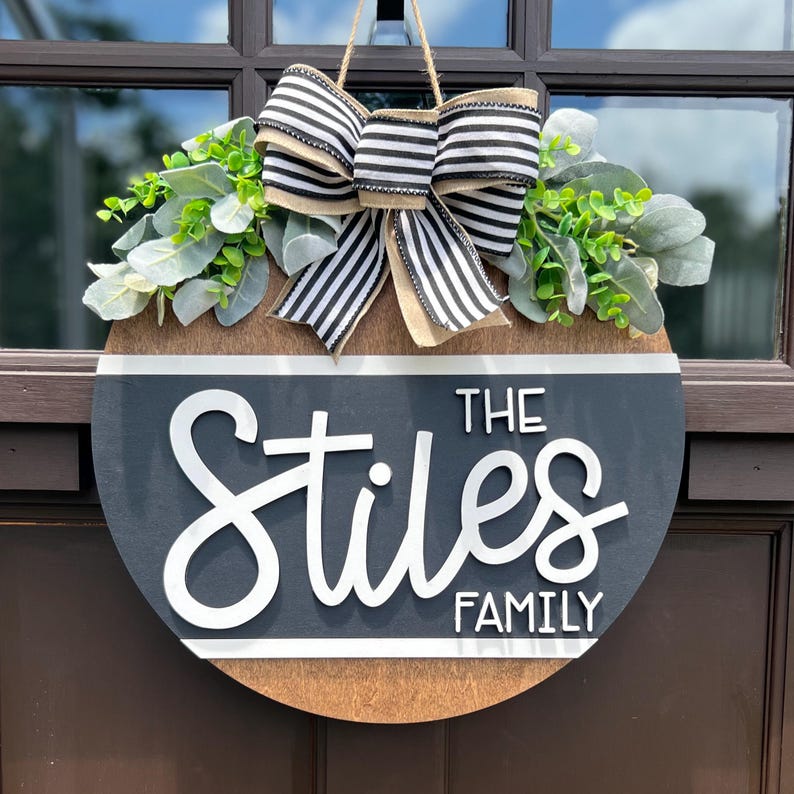 Personalized Last Name Welcome Door Hanger: 3D Wood Lettering - Etsy