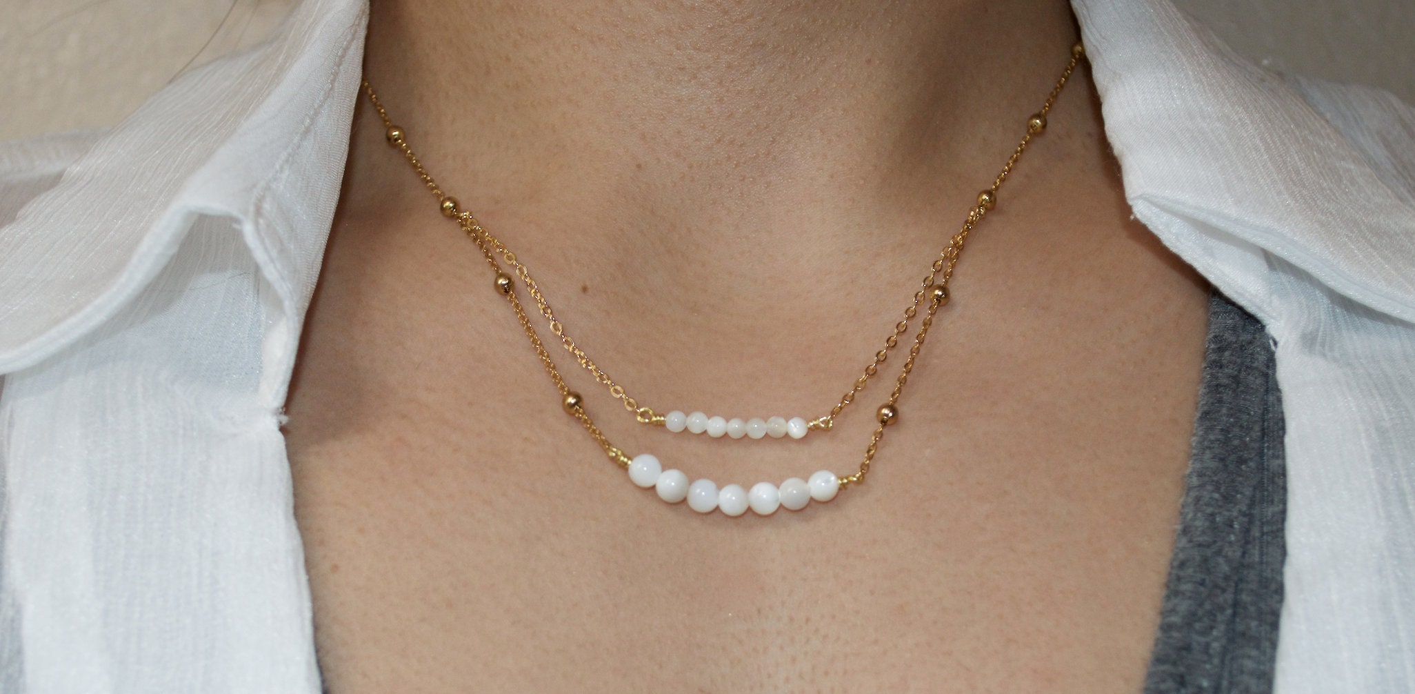 ブレスレット LESS IS MORE 3mm pearl ball necklace Mother of Pearl Dainty 3mm and 4mm Beads Bar Pendant & Chain