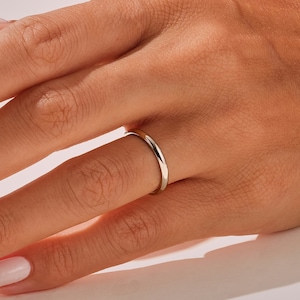 2 mm Polished Dome 10k / 14k / 18k Solid White Gold Wedding Band for Men and Women / Comfort Fit Wedding Ring with Free Engraving