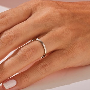 2 mm Matte Dome 10k / 14k / 18k Solid White Gold Wedding Band for Men and Women / Comfort Fit Wedding Ring with Free Engraving