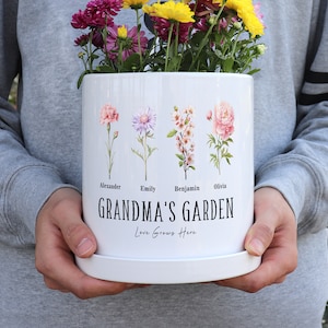 Grandma's GiftPersonalized Birth Month Flower plant Pot,Custom Grandma's Garden,Plant Pot,Mother's Day GiftsMom Gifts from Daughter image 2