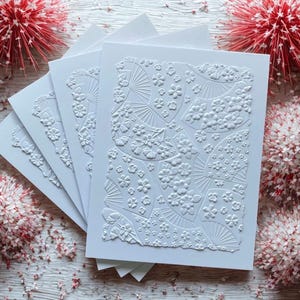 Embossed Floral Fan Greeting Card Set - Handmade Blank Note Cards