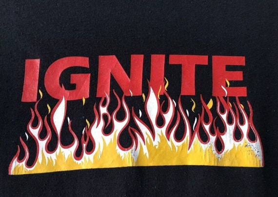 Vintage Ignite T-shirt Hardcore Revelation Record… - image 1