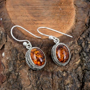 Vintage Earrings Amber Stone Earrings Baltic Amber Gemstone Sterling Silver Earrings Dangle/Drop Silver Earrings Baltic Amber Earrings