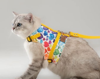 Cat Harness and Leash Set, Cats Escape Proof - Adjustable Kitten Harness for Large/Medium/Small Cats, Walking Travel Petsafe Harness