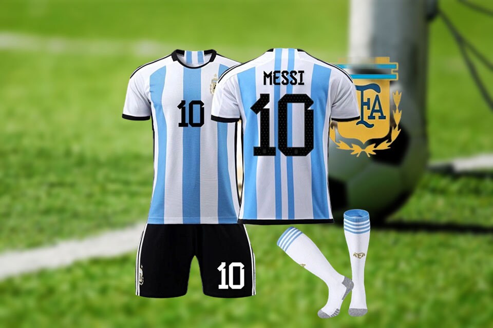 Argentina No.10 Messi Jersey (26 Yards), Argentina Soccer Jersey 2022,  Messi Shirt Short Sleeve Football Kit, Kids/Adult Soccer Fans Gifts