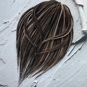 Micro rastas de color marrón oscuro y claro, extensiones de rastas finas, juego de rastas sintéticas de colores naturales, extensiones de rastas falsas, rastas bohemias