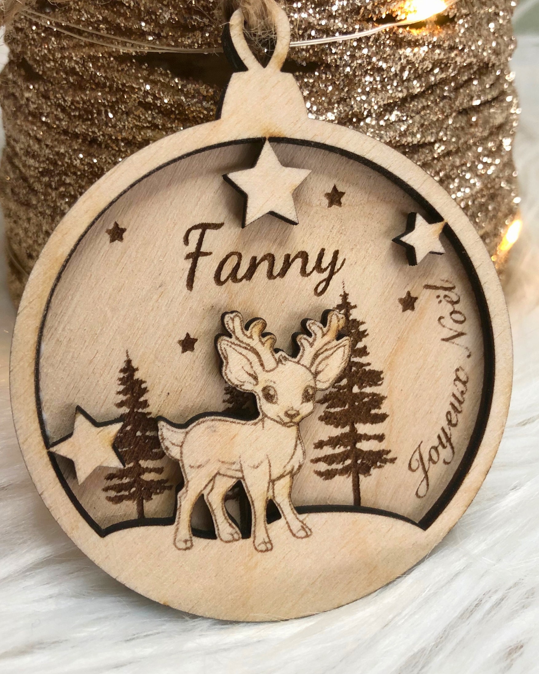 Boule De Noël En Bois Peint à La Main - Canada