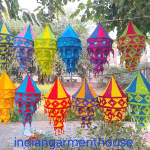 Faroles indios de tela de algodón hechos a mano para bodas, pantallas de lámparas decorativas de algodón, hermosas lámparas de araña para jardín, tienda de campaña plegable colgante.